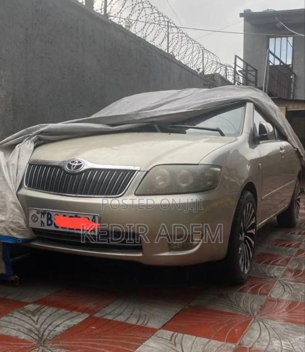 Toyota Corolla 2007 Gold
