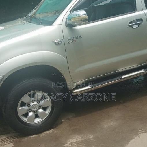Toyota Hilux 2008 Gold