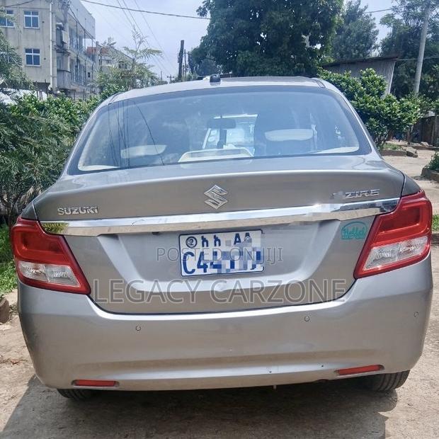 Suzuki Dzire 2022 Gray