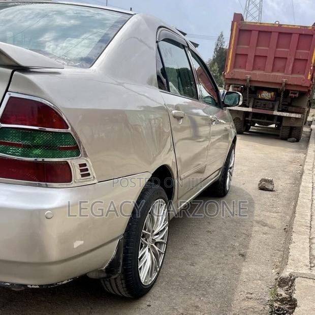 Toyota Corolla 2004 Silver