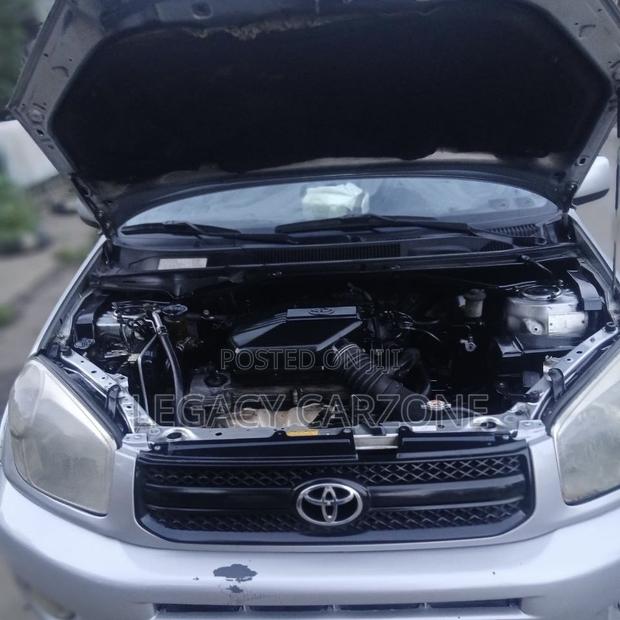 Toyota RAV4 2005 Silver