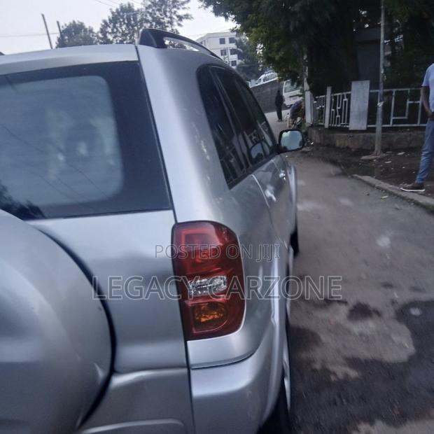 Toyota RAV4 2005 Silver