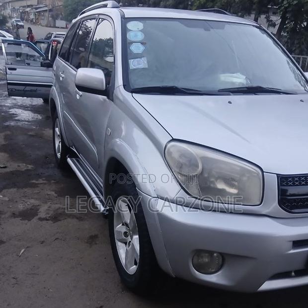 Toyota RAV4 2005 Silver