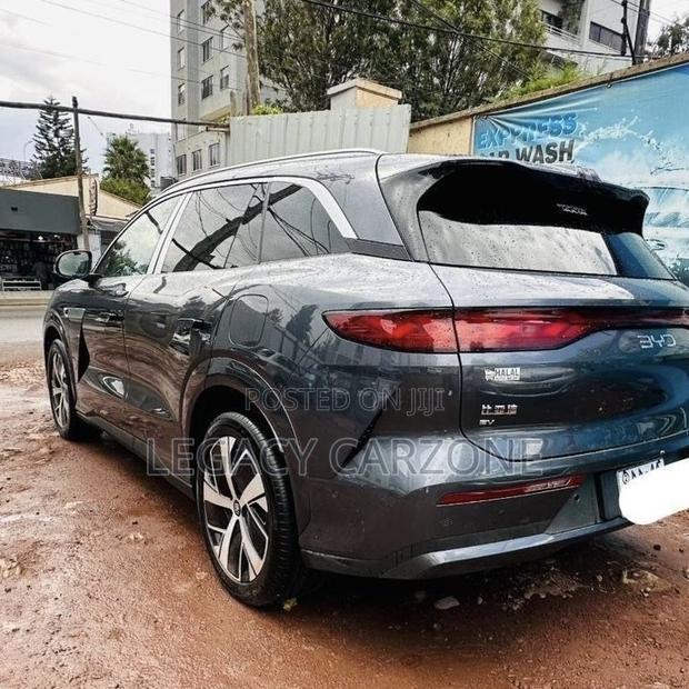BYD Tang EV 2025 Gray
