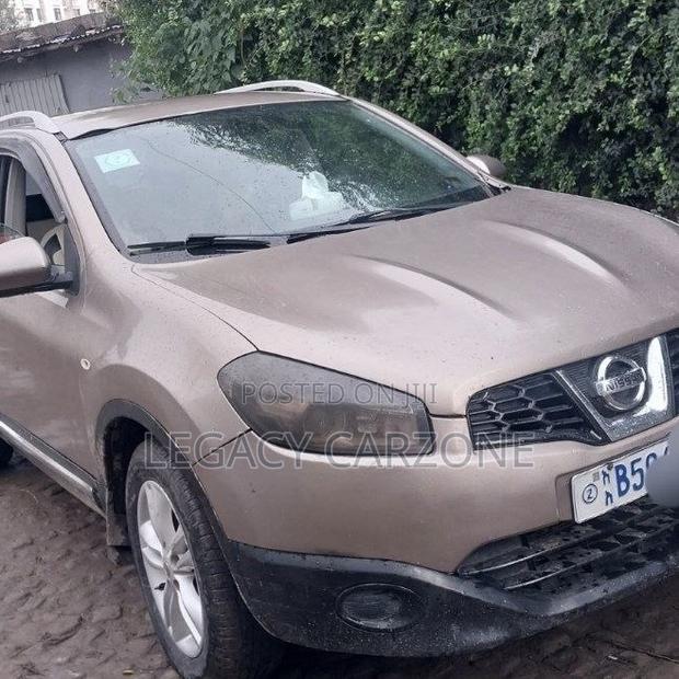 Nissan Qashqai 2012
