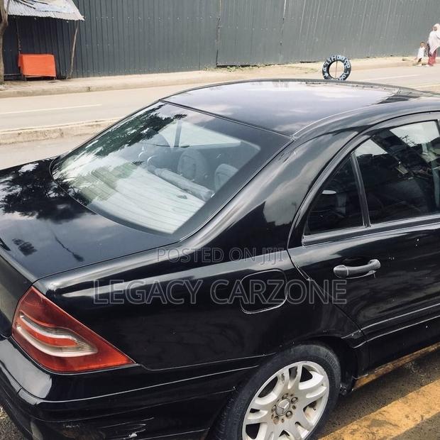 Mercedes-Benz C-Class 2003 Black