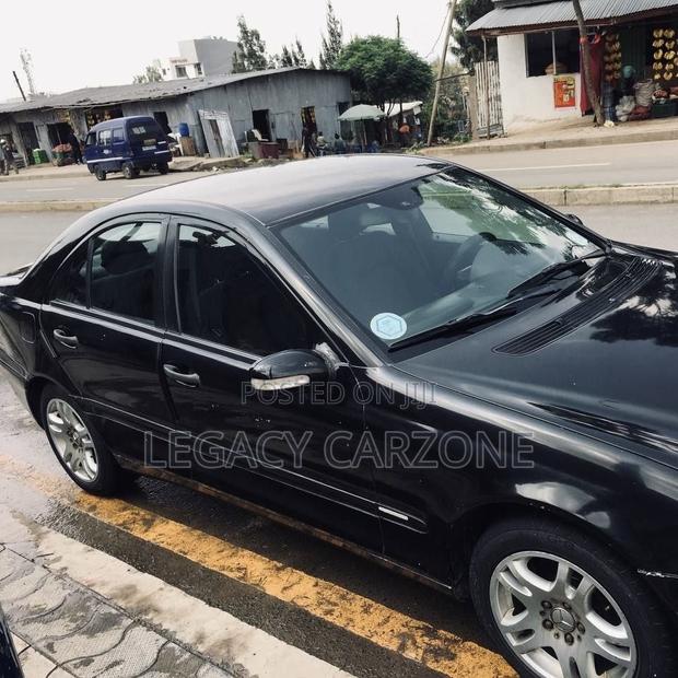 Mercedes-Benz C-Class 2003 Black