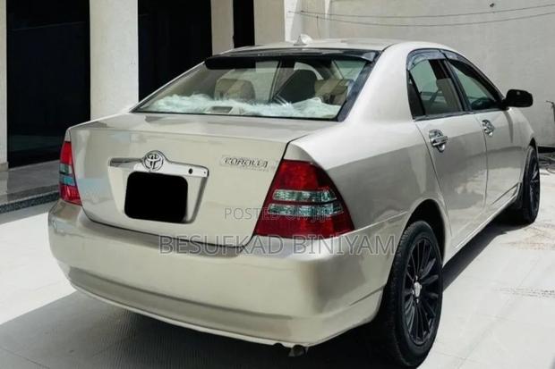 Toyota Corolla 2003