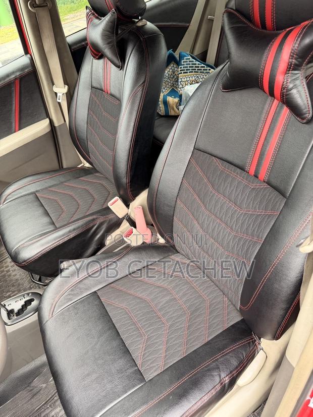 Toyota Yaris 2008 Red
