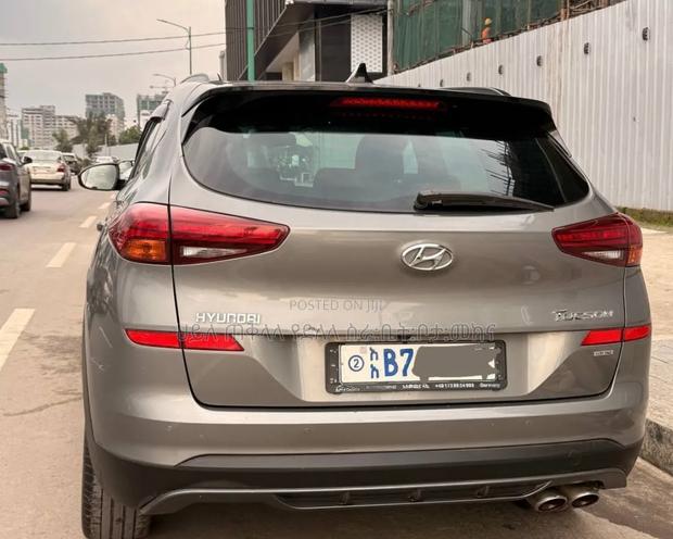 Hyundai Tucson 2020 Pink