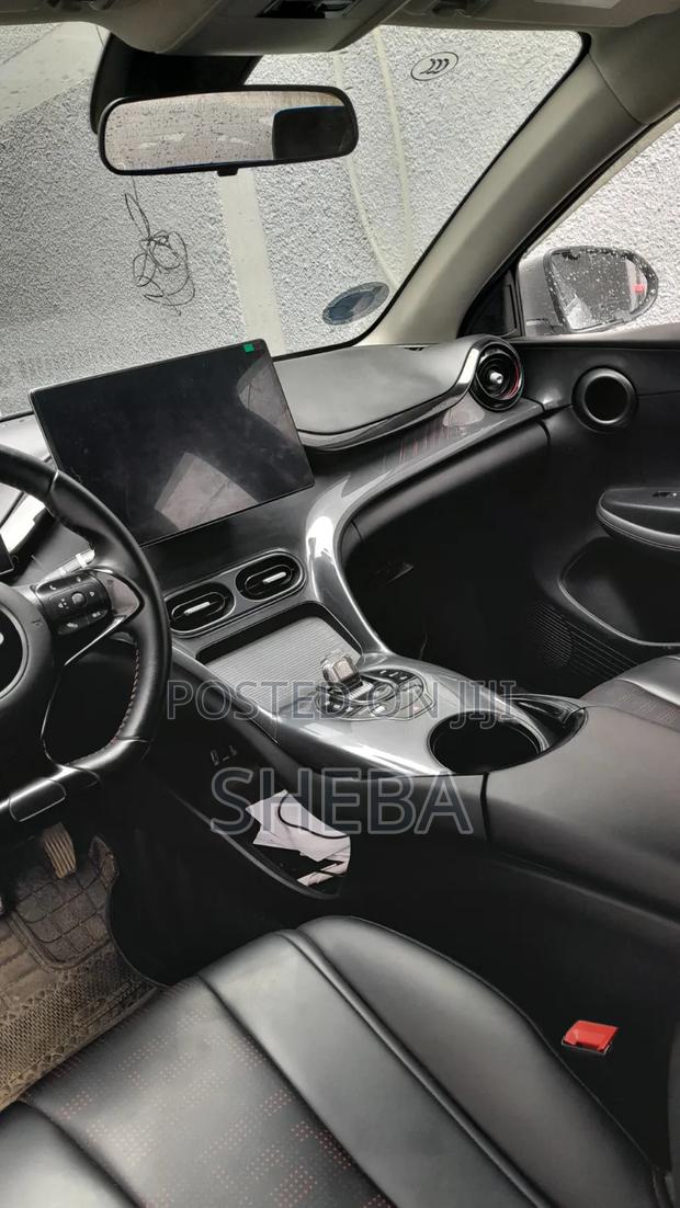 BYD E2 43 kWh 94 hp FWD 2024 Silver