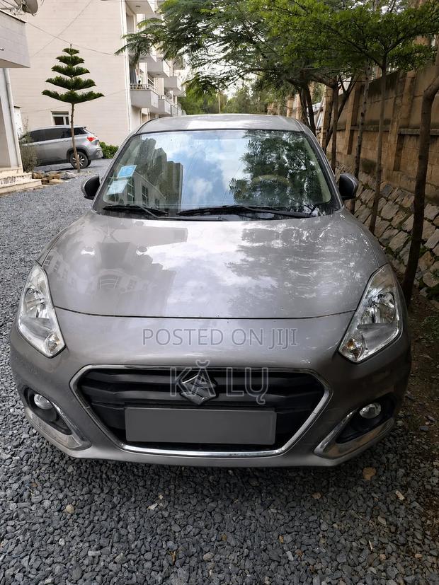 Suzuki Dzire 2022 Silver