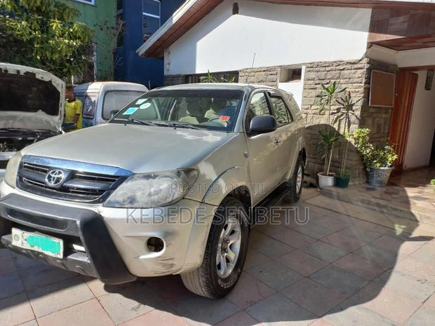 Toyota Fortuner 2.5 D AWD 2008 Silver