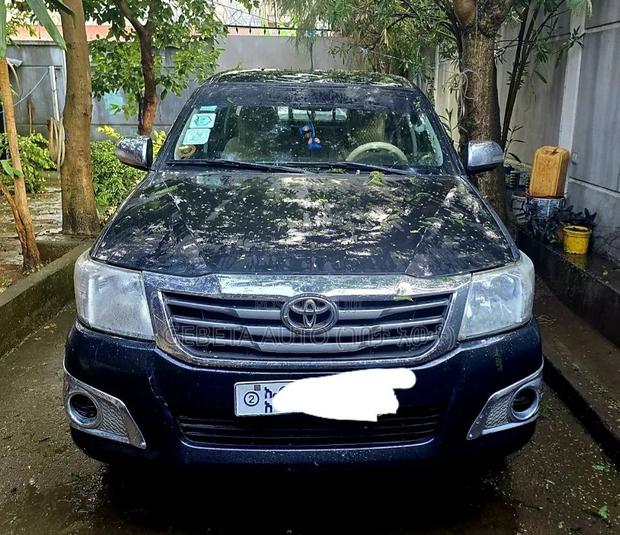 Toyota Hilux 3.0 D-4D 4x4 2013