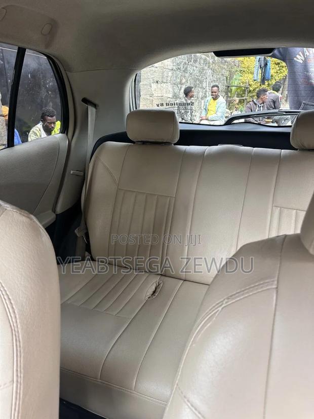 Toyota Yaris 2008 Silver