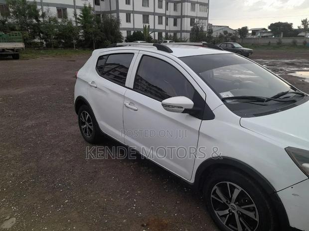 Lifan 530 2016 White