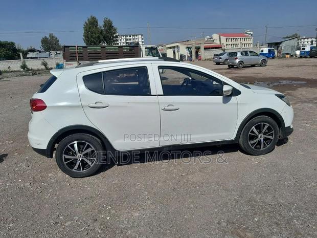 Lifan 530 2016 White