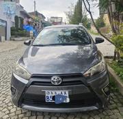 Toyota Yaris 2015 Gray for sale
