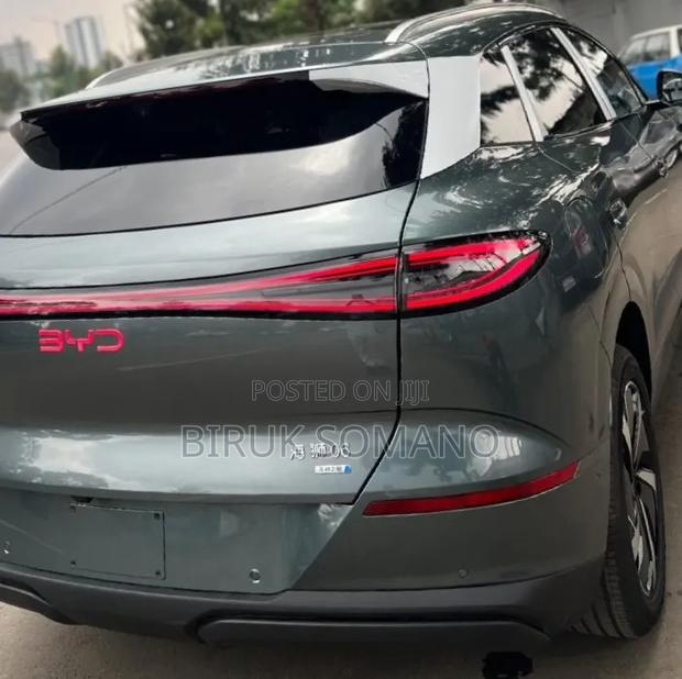 New BYD Sealion 06 EV 2026 Green