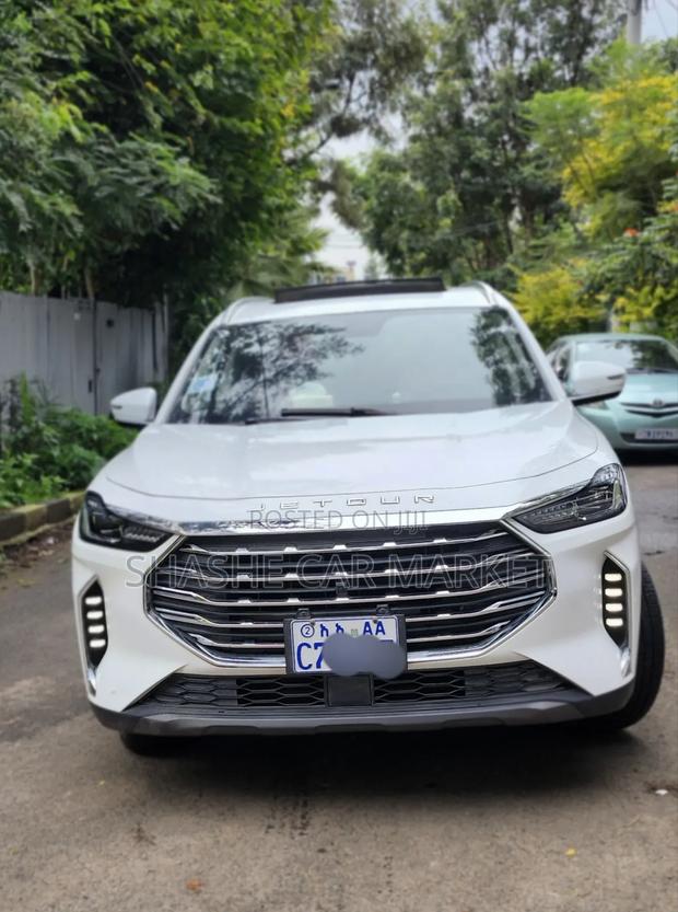 Jetour X70 Plus 2023 White