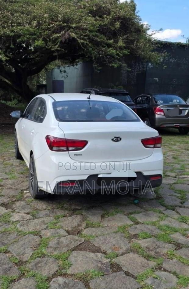 Kia Rio 2020 White
