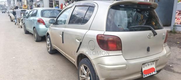 Toyota Vitz 2004 Brown