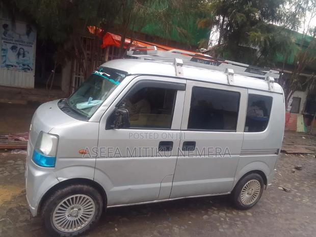 Suzuki Every Wagon 2012 Silver
