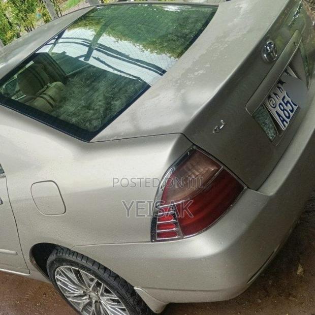 Toyota Corolla 2007 Silver