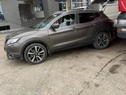 Nissan Qashqai 2016 Pink for sale