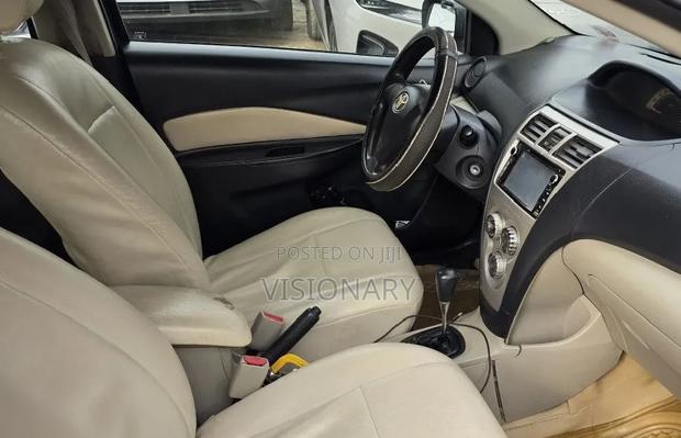 Toyota Yaris 2007 Blue