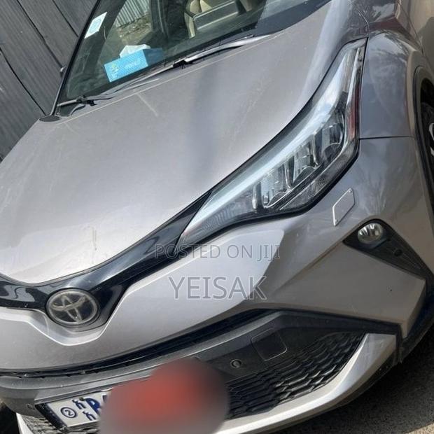 Toyota C-HR 2020 Silver
