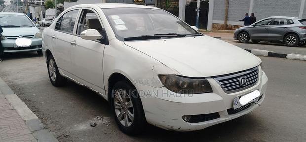 Lifan Abay 2010 White