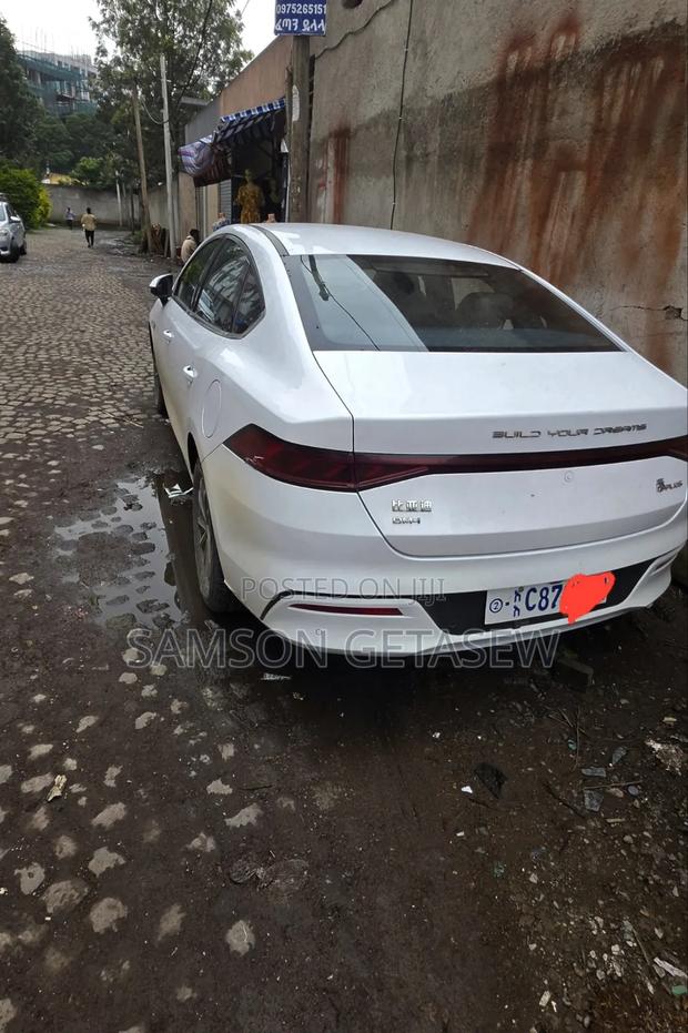 BYD Qin Plus DM-i 2025 White