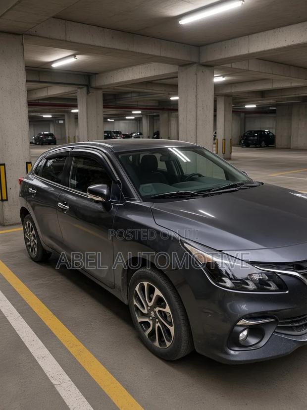 Suzuki Baleno 2022 Gray