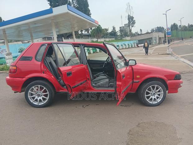 Toyota Corolla 1991 Red