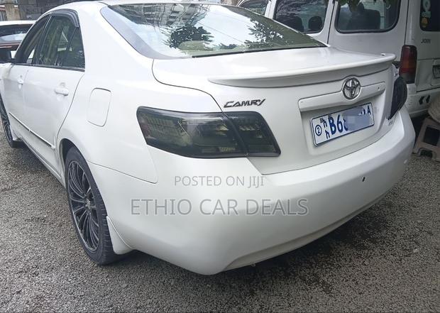 Toyota Corolla 2010 White