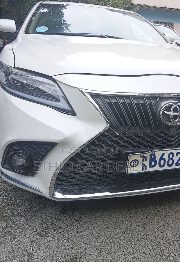 Toyota Corolla 2010 White