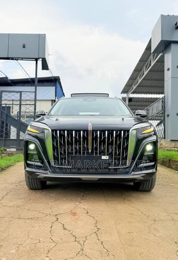New Hongqi E-HS3 52.5 kWh AWD 2023 Black
