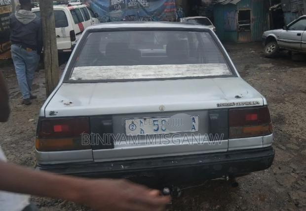 Toyota Corolla 1987 Blue