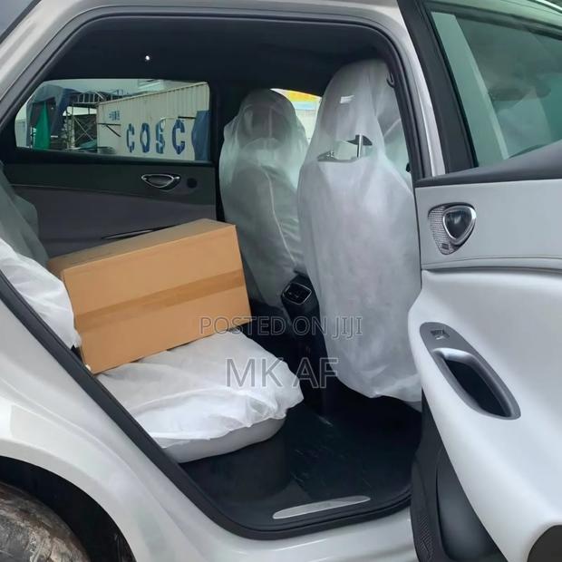 New BYD Seal 6 EV Premium 2026 Off white