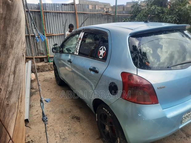 Toyota Yaris 2005 Blue