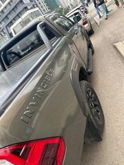 Toyota Hilux 2022 Gold for sale