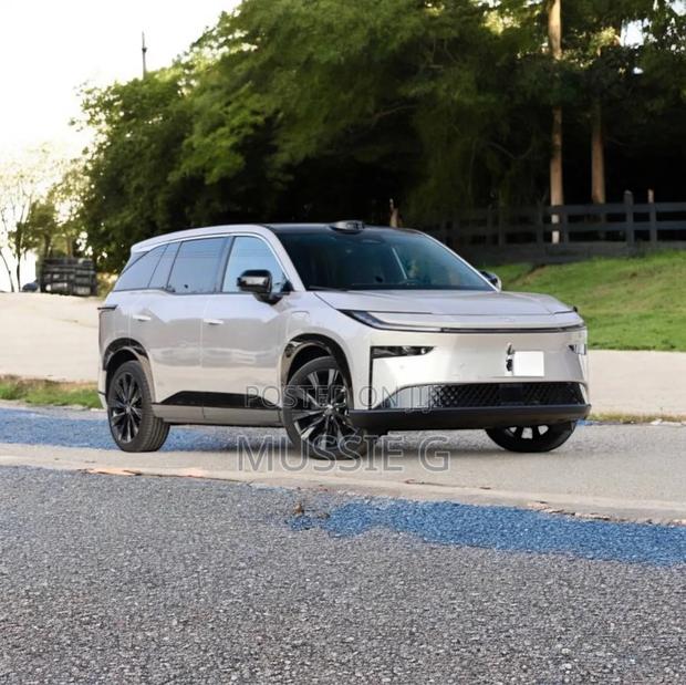New Toyota bZ3 2025 Gray