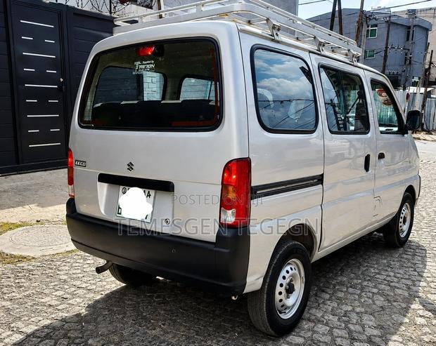 Suzuki Eeco 2024 Silver