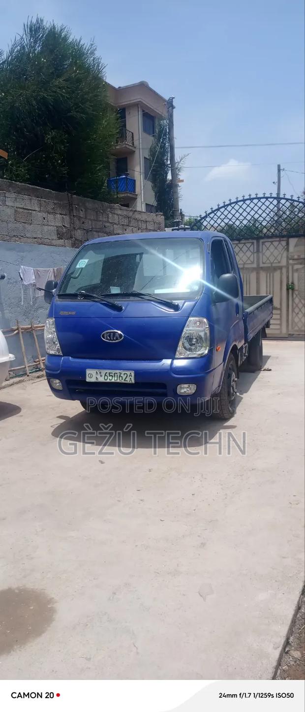 Kia Bongo 2005 Blue