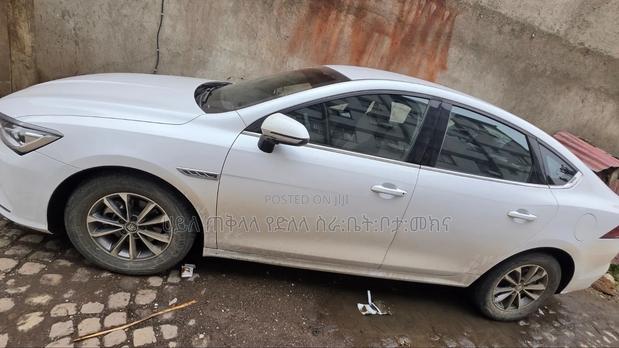 BYD Qin Plus DM-i 2025 White