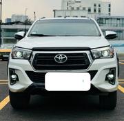 Toyota Hilux 2019 White for sale