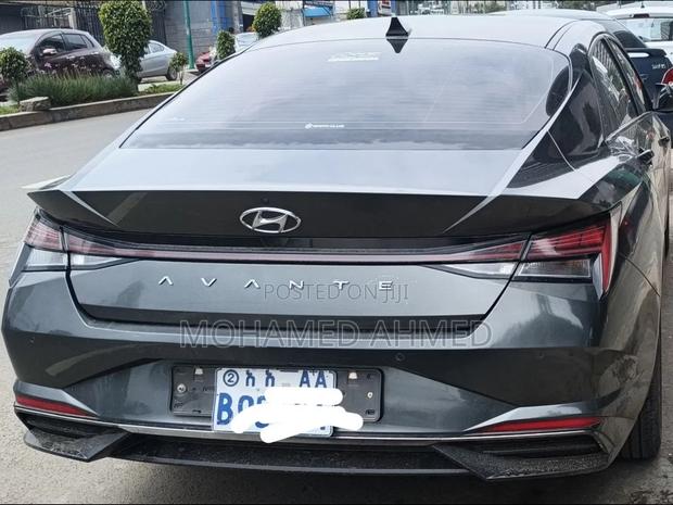 Hyundai Avante 2022 Gray