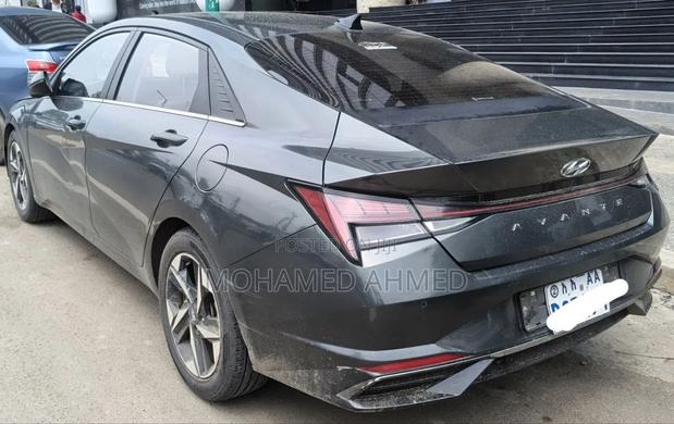 Hyundai Avante 2022 Gray