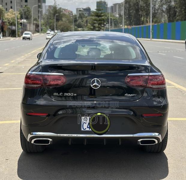 Mercedes-Benz GLC-Class 2021 Black